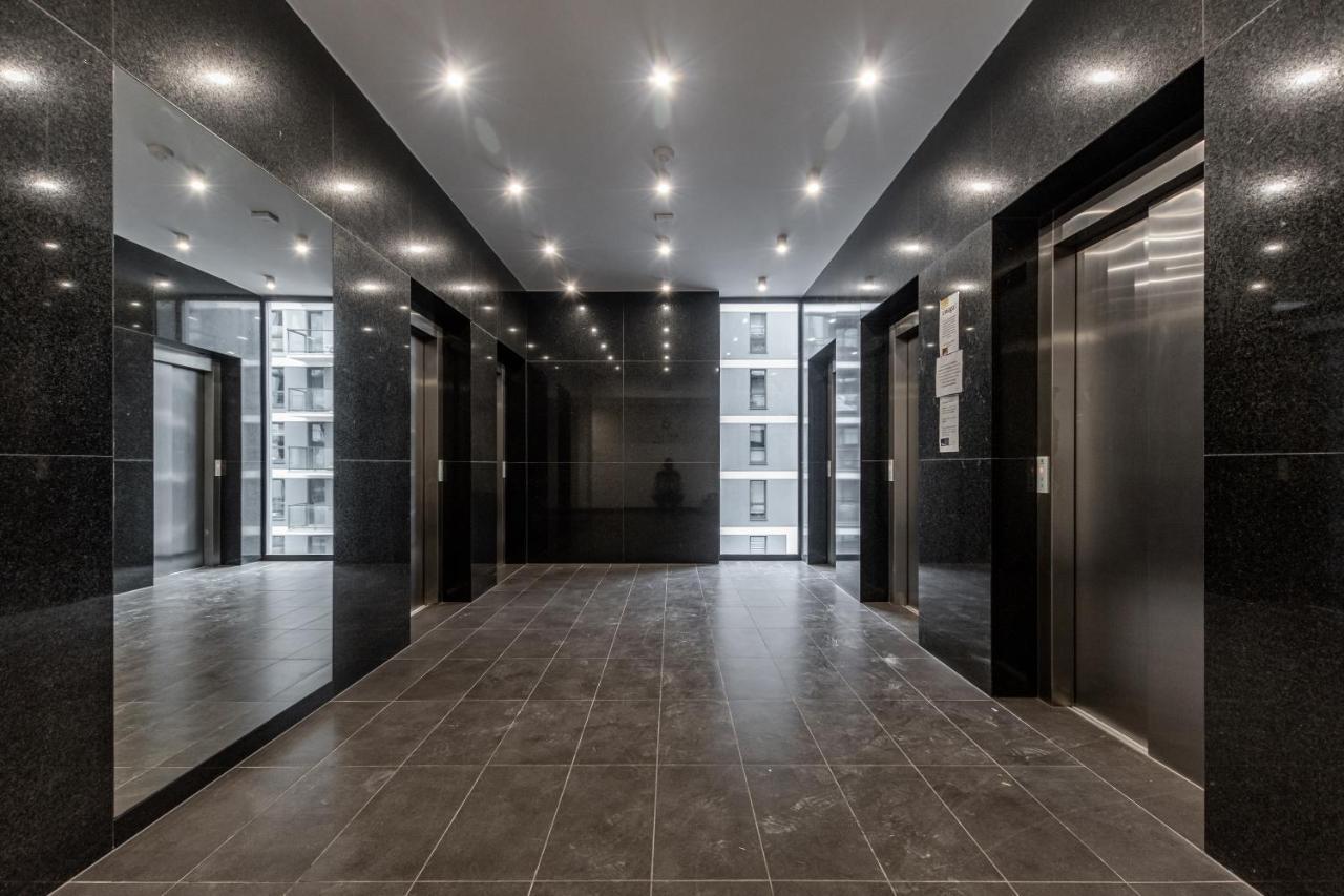 Prymasa Tysiaclecia 83A C - D By Homeprime Варшава Экстерьер фото